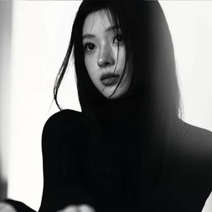 美女露大胸性教育
